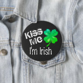St. Patrick's Day Kiss Me I'm Irish Green Kleeblat Button (Beispiel)