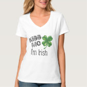 St. Patrick's Day Kiss Me I'm Irish Green Kleeblat T-Shirt (Vorderseite)