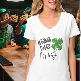 St. Patrick's Day Kiss Me I'm Irish Green Kleeblat T-Shirt