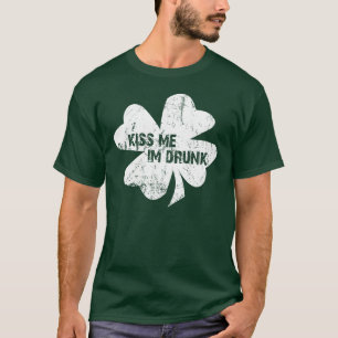 St. Patrick's Day Kiss Me T - Shirt