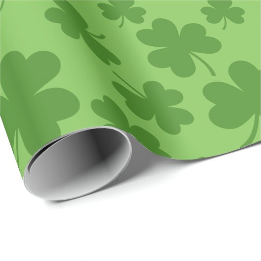 St Patrick's Day Kleeblatt Clover Pattern Geschenkpapier (Rolleneckpunkt)