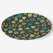 St. Patrick's Day Kleeblatt Pattern Pappteller (Schrägansicht)