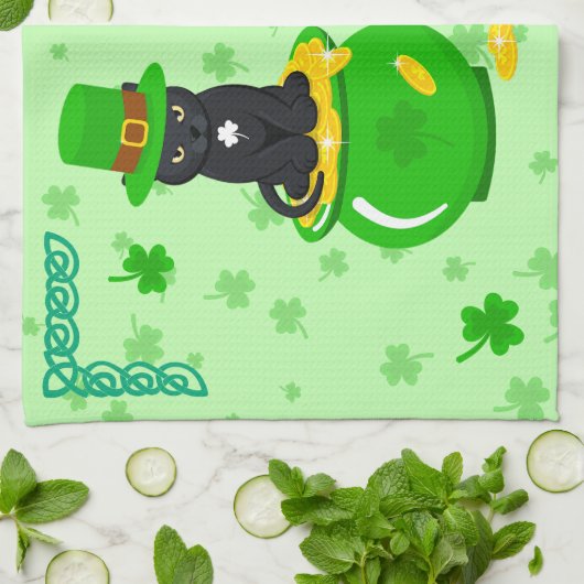 St. Patrick's Day Kleeblatt Pot of Gold Black Cat Geschirrtuch (Gefaltet)