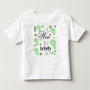 St Patrick's Day Kleinkinder T - Shirt mit Jahr