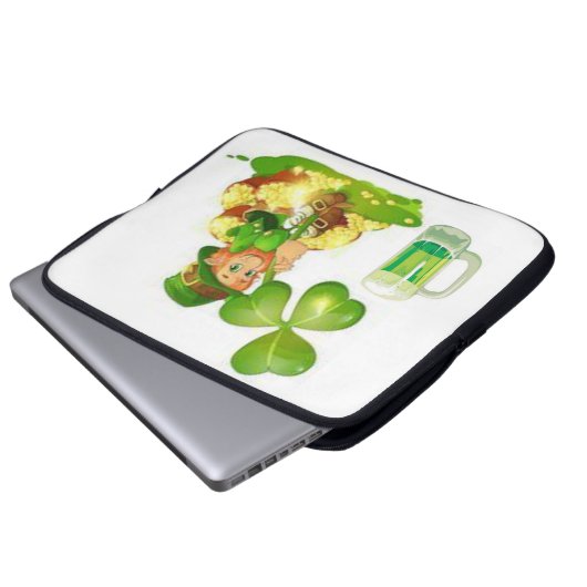 St. Patrick's Day Laptop Sleeve (Vorne Knopf)