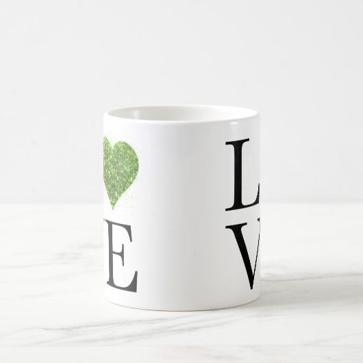 St. Patrick's Day | LIEBE | Grün glitzerndes Herz Kaffeetasse (Mittel)