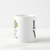 St. Patrick's Day | LIEBE | Kleeblatt für grünen G Kaffeetasse (Mittel)