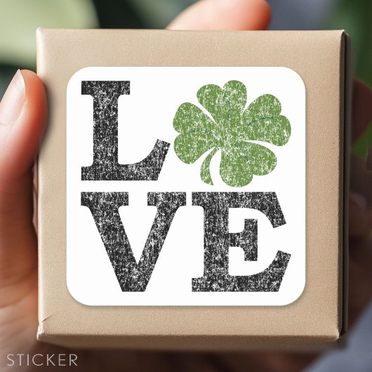 St Patricks Day LIEBE mit Kleeblatt Quadratischer Aufkleber