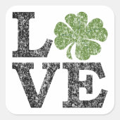 St Patricks Day LIEBE mit Kleeblatt Quadratischer Aufkleber (Vorderseite)