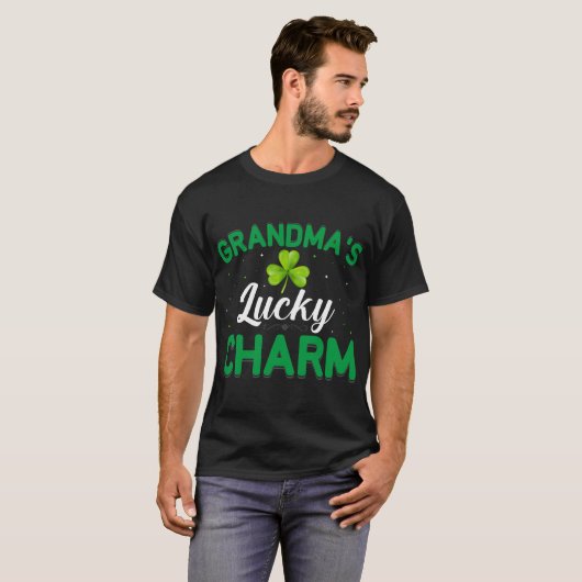St. Patricks Day Lucky Charm Clover T-Shirt (Vorne ganz)