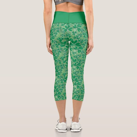St. Patrick's Day Lucky Green Kleeblatt Pattern Capri Leggings (Rückseite)