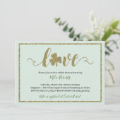 St. Patrick's Day Lucky in Liebe Brautparty Einladung (Stehend Vorderseite)