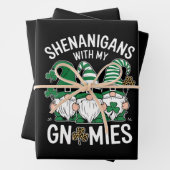 St Patricks Day Lucky Kleeblatt Leopard Gnomes Geschenkpapier Set (Beispiel)