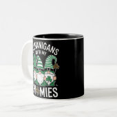 St Patricks Day Lucky Kleeblatt Leopard Gnomes Zweifarbige Tasse (Vorderseite Links)