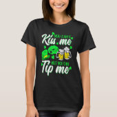 St Patrick's Day Lucky Kleeblatt Waitress Barkeepe T-Shirt (Vorderseite)