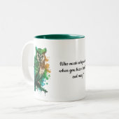 St. Patrick's Day Lucky Owl - Wer braucht Leprecha Zweifarbige Tasse (Vorderseite Links)