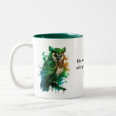 St. Patrick's Day Lucky Owl - Wer braucht Leprecha Zweifarbige Tasse (Links)