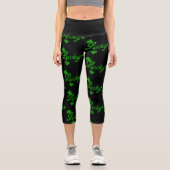 St, Patricks Day Lucky Shamrock Green Clover Leaf Capri Leggings (Vorderseite)