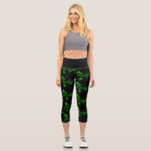St, Patricks Day Lucky Shamrock Green Clover Leaf Capri Leggings (Vorderseite)