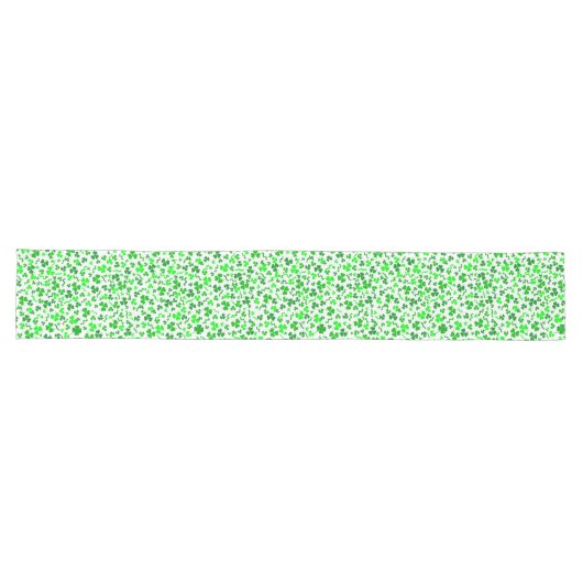 St Patrick's Day Lucky Shamrocks Confetti Pattern Großer Tischläufer (Horizontal)