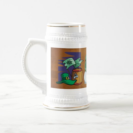 St Patricks Day Man mit Hat Drink Bier Bierglas (Links)