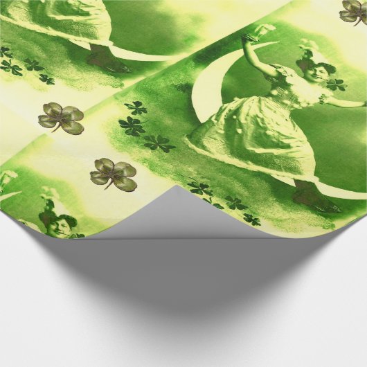 ST. PATRICK'S DAY MOON LADY MIT KLEEBLÄTTERN GESCHENKPAPIER (Ecke)