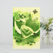 ST PATRICK'S DAY MOON LADY MIT KLEEBLATTS MONOGRAM BRIEFPAPIER (Stehend Vorderseite)