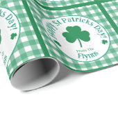 St Patricks Day NAME Irish Clover Green Check Geschenkpapier (Rolleneckpunkt)