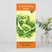 ST.PATRICK'S DAY PARTY MOON LADY MIT KLEEBLÄTTERN EINLADUNG (Stehend Vorderseite)