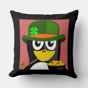 "ST. PATRICK'S DAY" PENGUIN KISSEN
