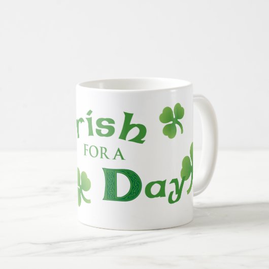 St. Patrick's Day Pit Bull Kaffeetasse (VorderseiteRechts)