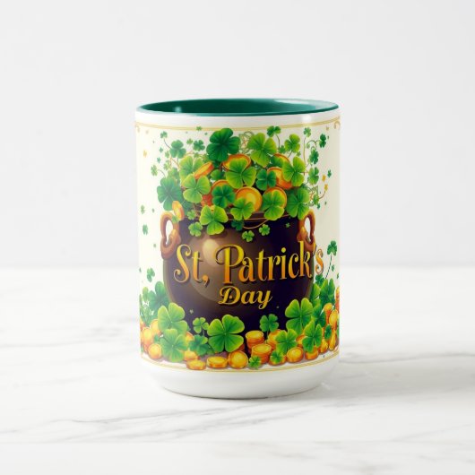 St. Patrick's Day Pot of Gold and Shamrock Tasse (Zentrum)