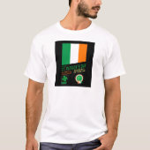 St. Patrick's Day Retro Design mit irischer Flagge T-Shirt (Vorderseite)