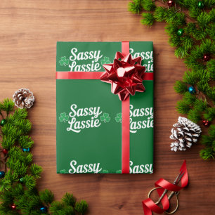 St Patricks Day Sassy Lassie Funny Irish Geschenkpapier