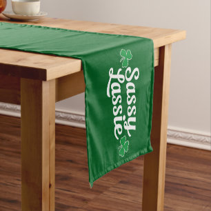 St. Patricks Day Sassy Lassie Lustiger Ire Kurzer Tischläufer