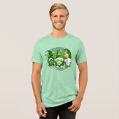 St. Patrick's Day Shamrock Gnomes-54989 Tri-Blend Shirt (Vorderseite voll)