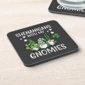 St Patricks Day-Shenanigans mit Gnomies Gnom Getränkeuntersetzer (Linke Seite)