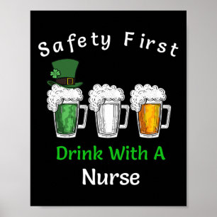 St Patricks Day - Sicherheit Erster Drink mit eine Poster