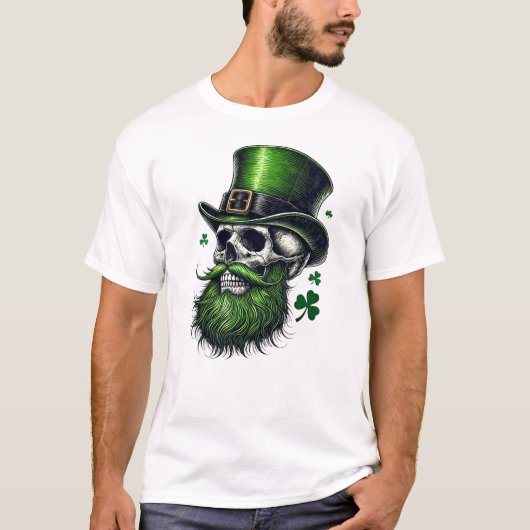 St. Patrick's Day Skull mit grünem Bart T-Shirt (Vorderseite)