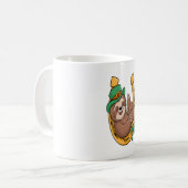 St Patrick's Day Sloth Horseshoe Lucky Kaffeetasse (Vorderseite Links)