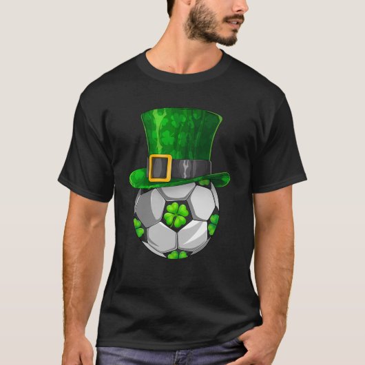 St Patrick's Day Soccer Ball Leprechaun Kleeblatt T-Shirt (Vorderseite)
