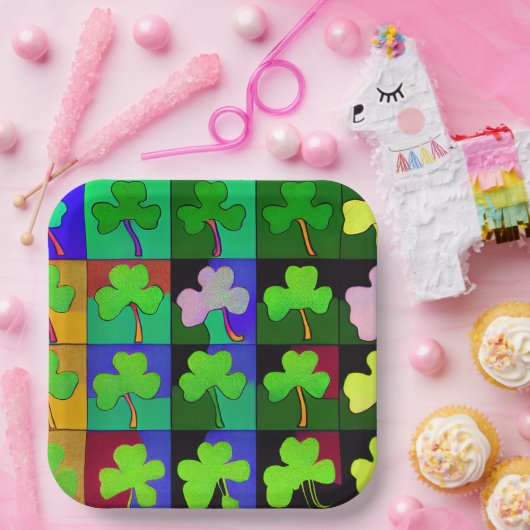 St. Patrick's Day Teller mit Kleeblättern (Party)