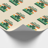 St Patricks Day Wee Little Hooligan Funny Geschenkpapier (Ecke)