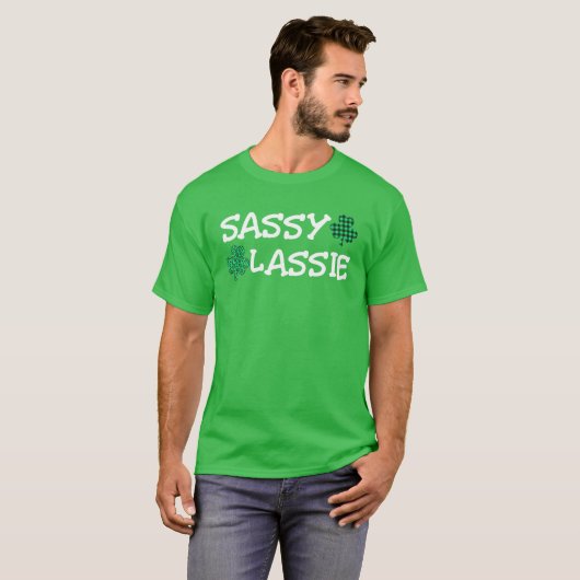St Patricks Day Women Funny Sassy Lassie T-Shirt (Vorne ganz)