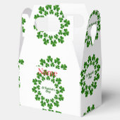 St Patrick's Day Wreath Thunder_Cove Geschenkschachtel (Geöffnet)