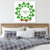 St Patrick's Day Wreath Thunder_Cove Leinwanddruck (Insitu (Schlafzimmer))