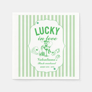 St Patricks glücklicher Junggesellinnenabschied in Serviette