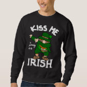 St Patricks Leprechaun dabbing Goblin Saying Sweatshirt (Vorderseite)