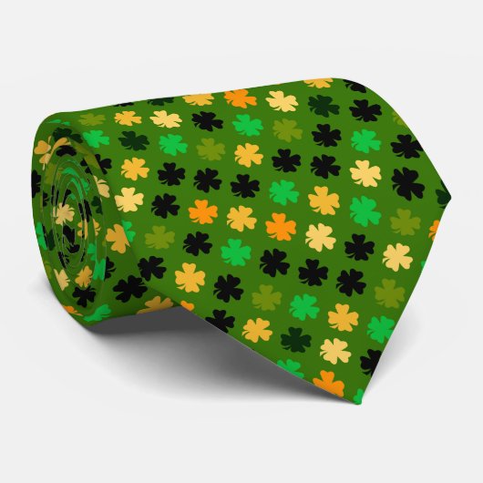 St Patrick's Lucky Clover Krawatte (Gerollt)