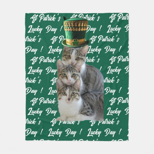 St Patrick's Lucky Day Cute Cat Leprechaun Hat, Fleecedecke (Vorderseite)